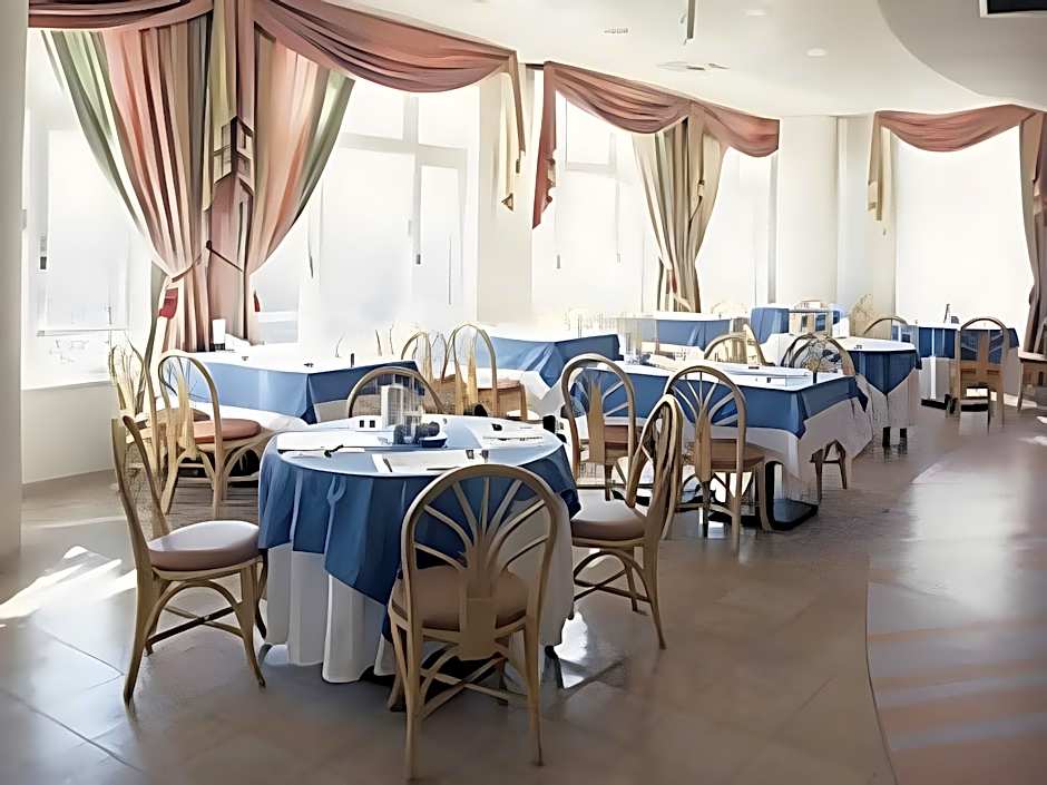 Aqua Garden Hotel Fukumaru