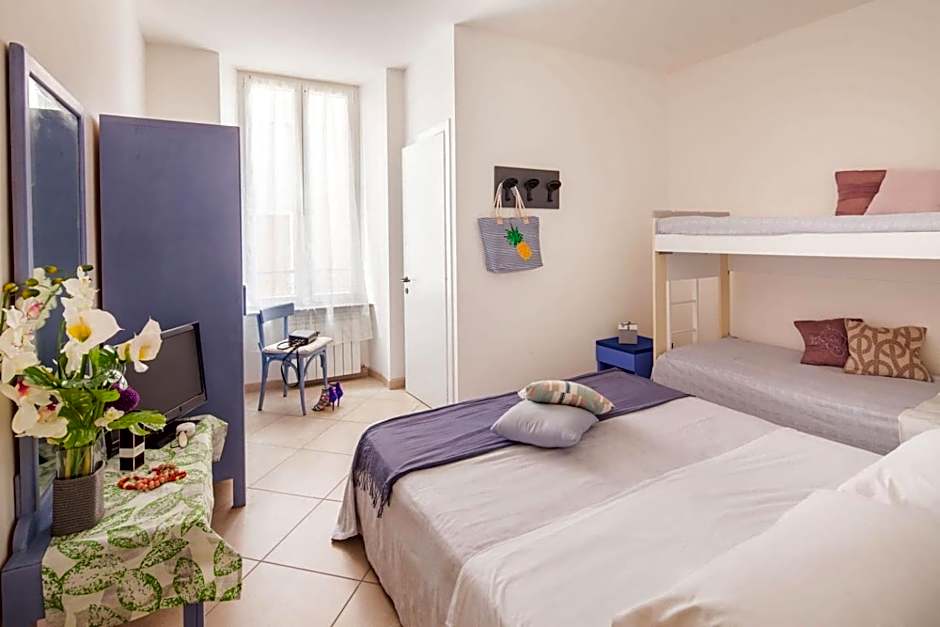 Hotel Mimosa