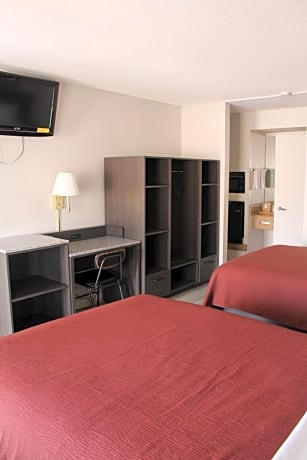 Double Room - Non-Smoking 