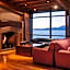 Alma Del Lago Suites & Spa