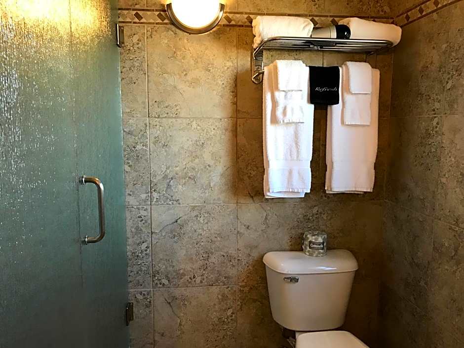 Dinosaur Inn & Suites