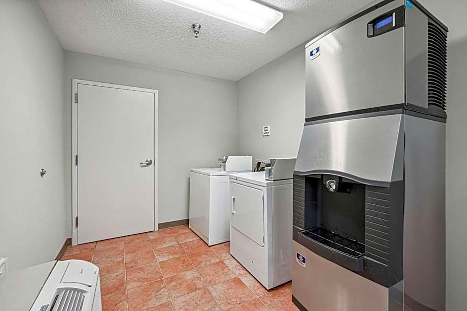 Quality Inn & Suites Dawsonville