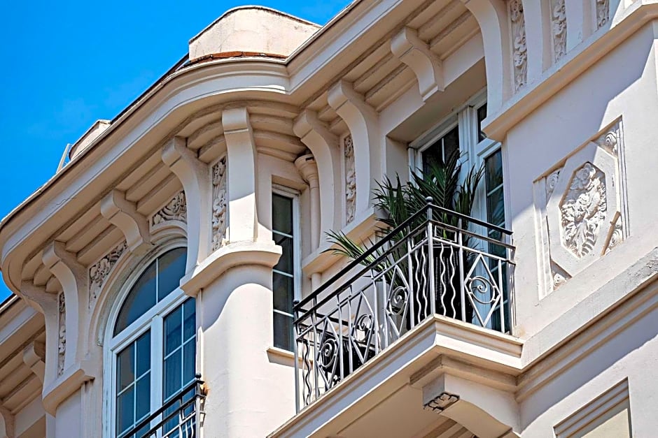 Le Riviera Collection, Signature Collection by Best Western