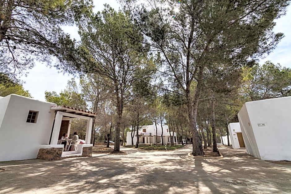 Bungalows Es Pins - Emar Hotels