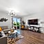 Beverly Hills 2 bed 2 bath Penthouse with Den and Parking 414