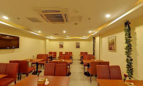 Hanting Hotel Shenyang Sujiatun Railway Station