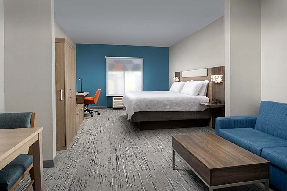 Holiday Inn Express & Suites Knoxville-Clinton By IHG