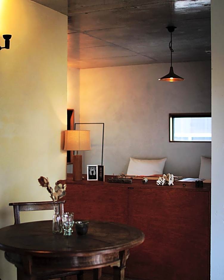 ON THE SAME HOTEL-All suite-