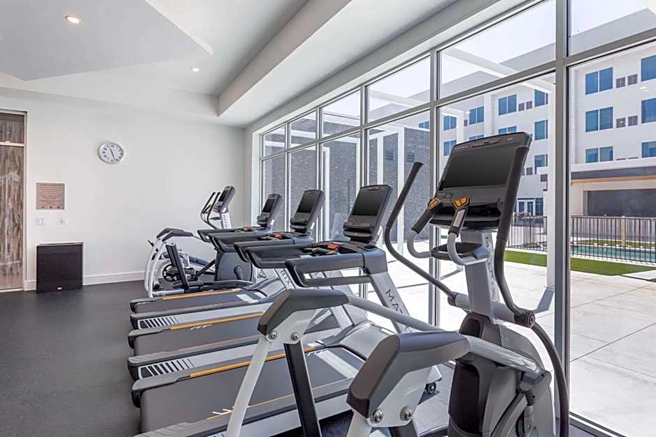 Cambria Hotel Waco University Riverfront