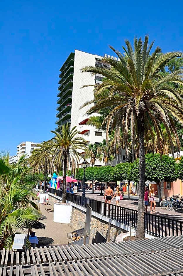 Apartamentos Mediterraneo