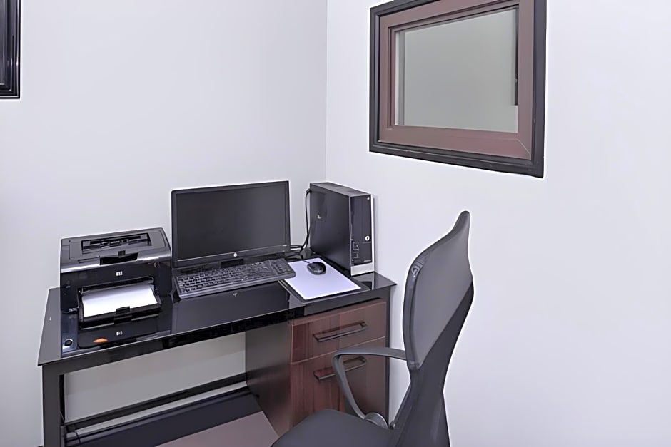 Econo Lodge Rochester