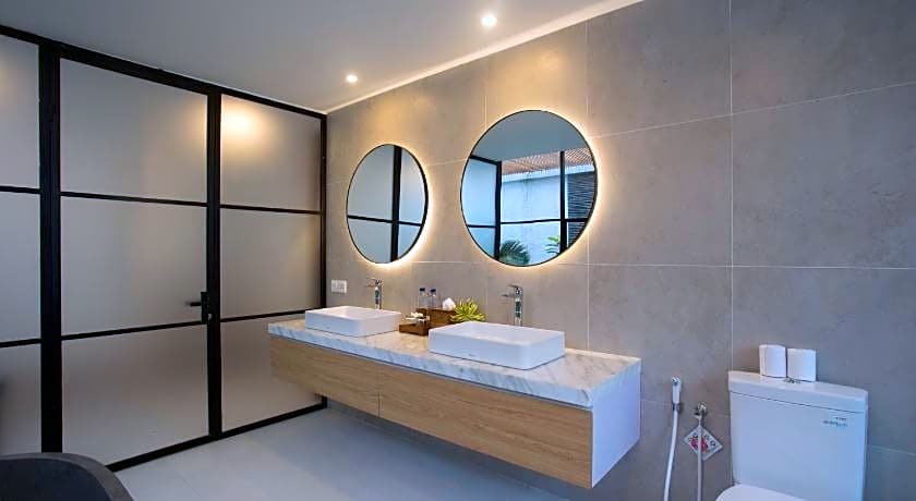 The Kons Villa Bali Seminyak
