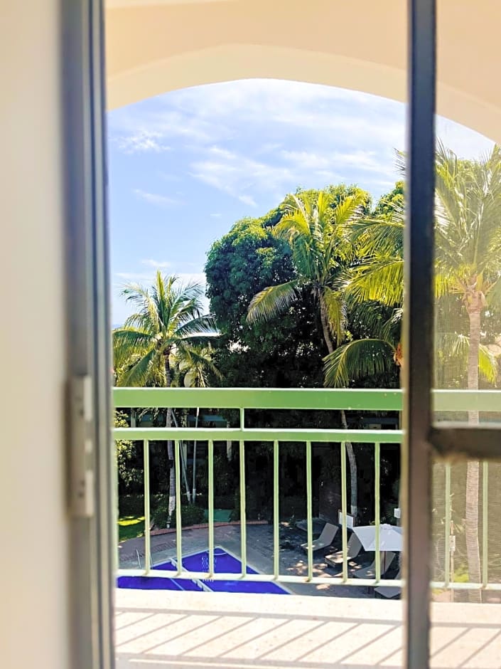 Hotel & Suites Villasol