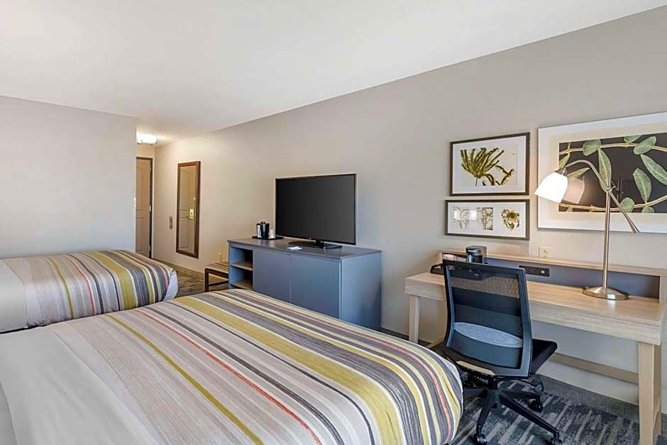 Country Inn & Suites by Radisson, St. Peters, MO