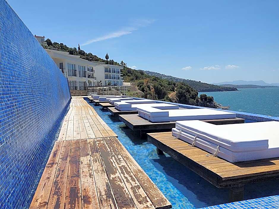 Ni Marin Hotel
