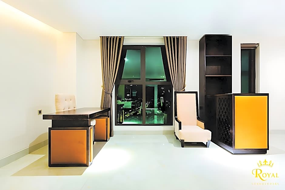 Royal Quang Binh Hotel