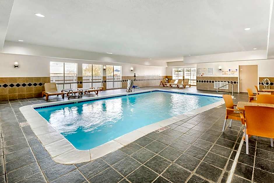 Comfort Suites Pecos