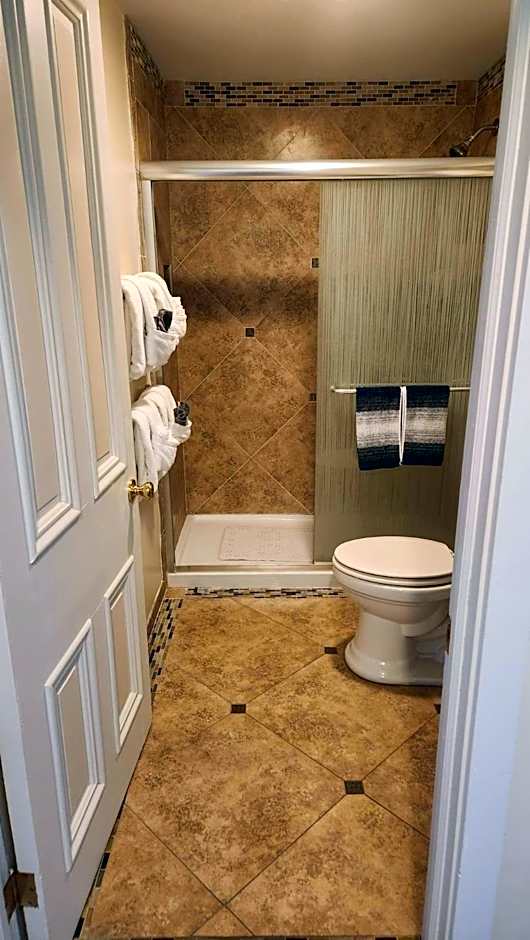 Greystone Manor Bed & Breakfast