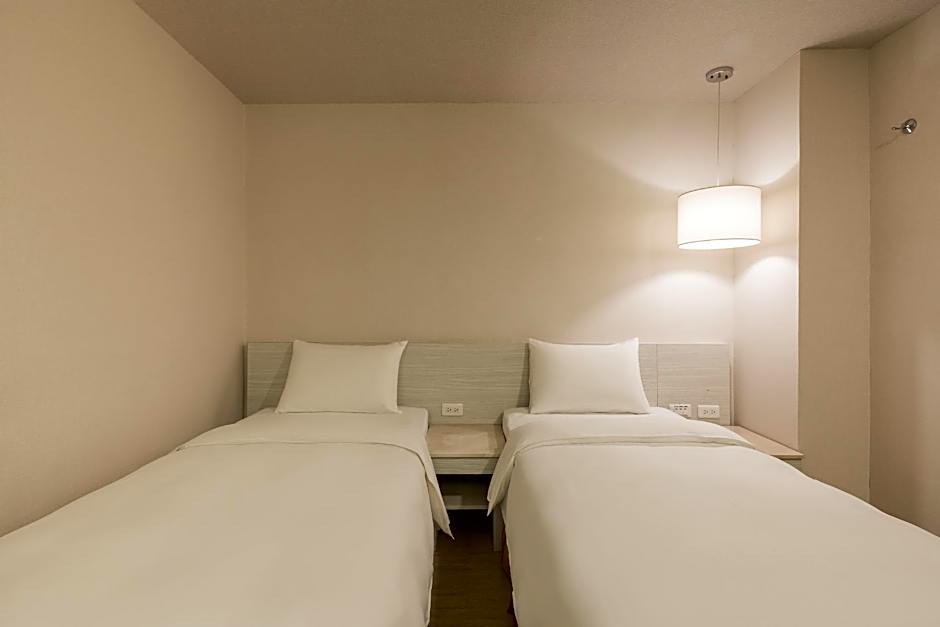 Kindness Hotel-Houyi Jiuru