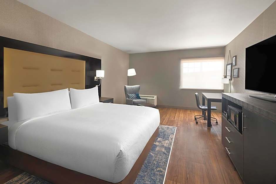 Four Points by Sheraton Rock Springs