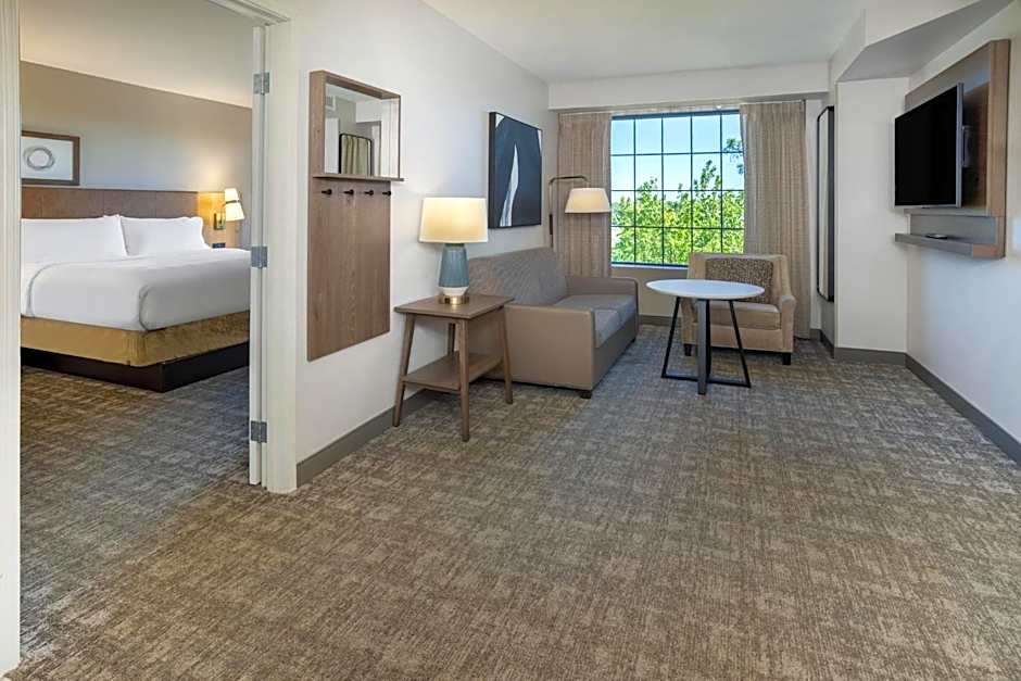 Staybridge Suites Wilmington East By IHG