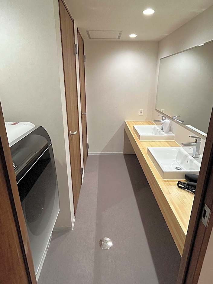 MANGA ART HOTEL, BAKUROCHO