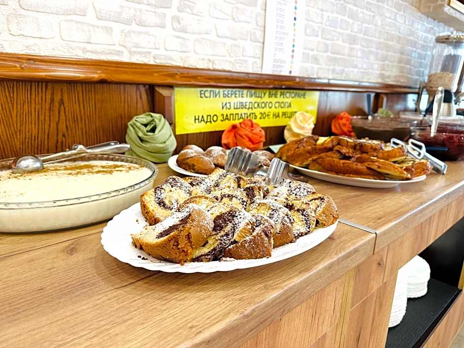 Sunny Day Club Hotel