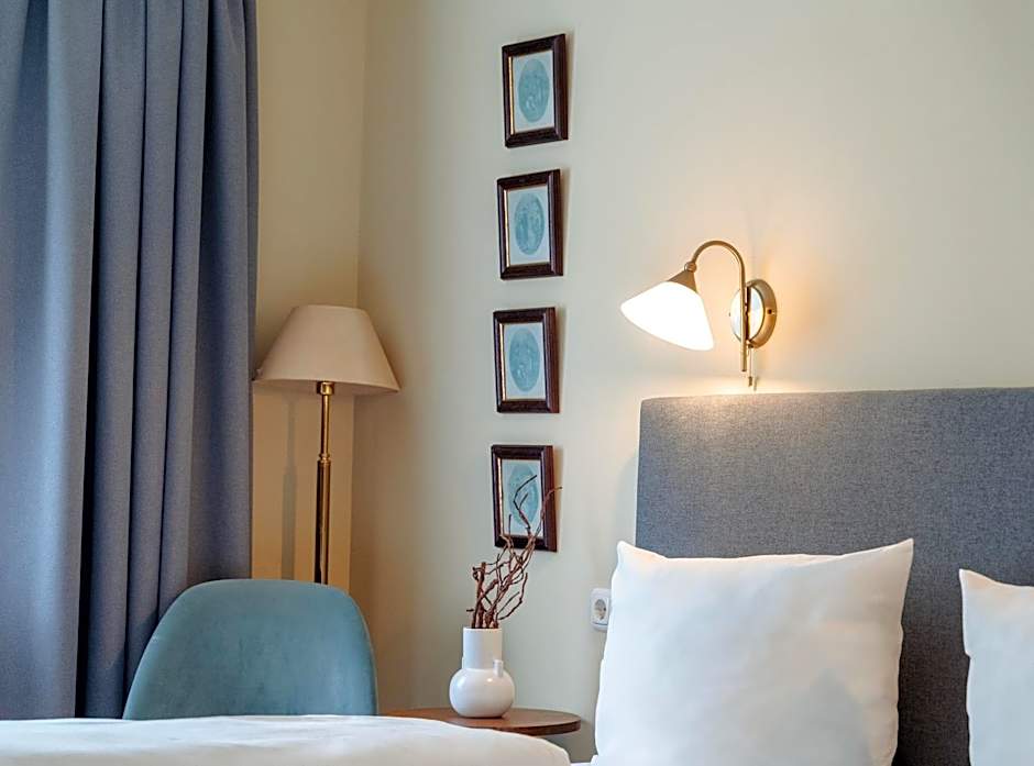 Hotel Altmünchen by Blattl