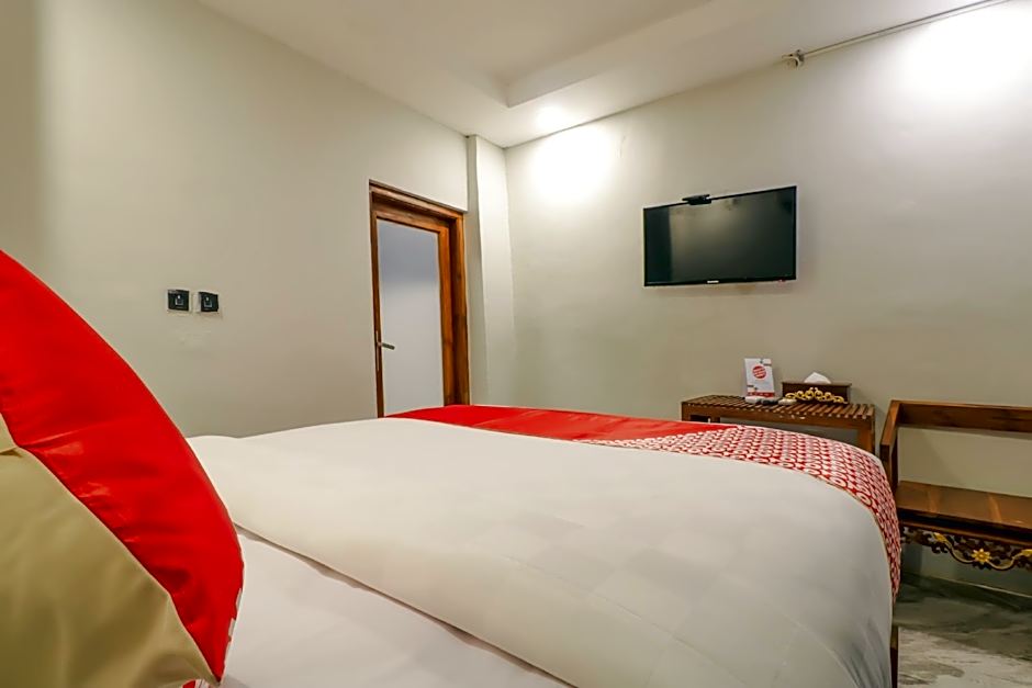 RedDoorz at Villa Krisna Balangan Beach
