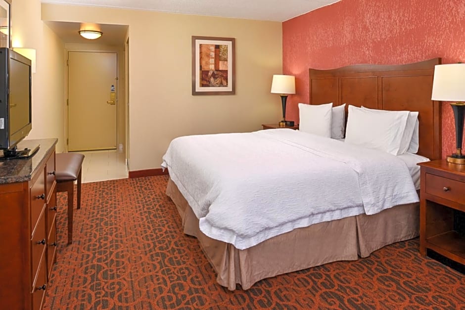 Hampton Inn College Park