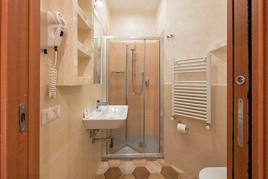 Top Floor Colosseo Guesthouse