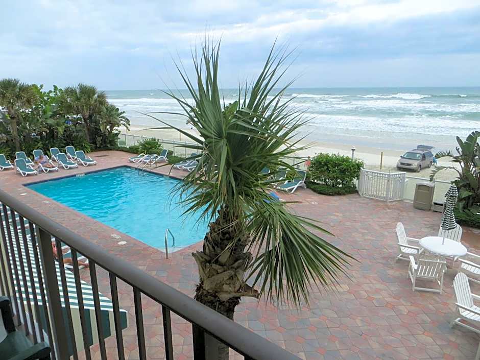 Days Inn by Wyndham Daytona Oceanfront