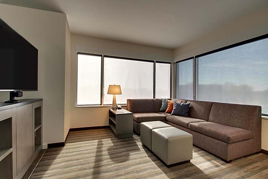 Hyatt House Oak Brook