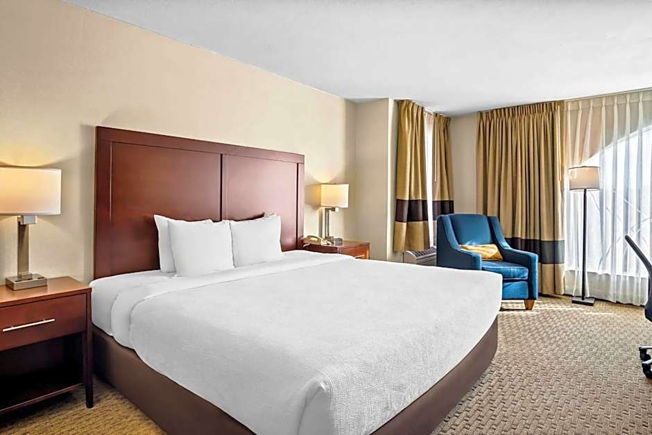 Quality Suites Irving-Las Colinas
