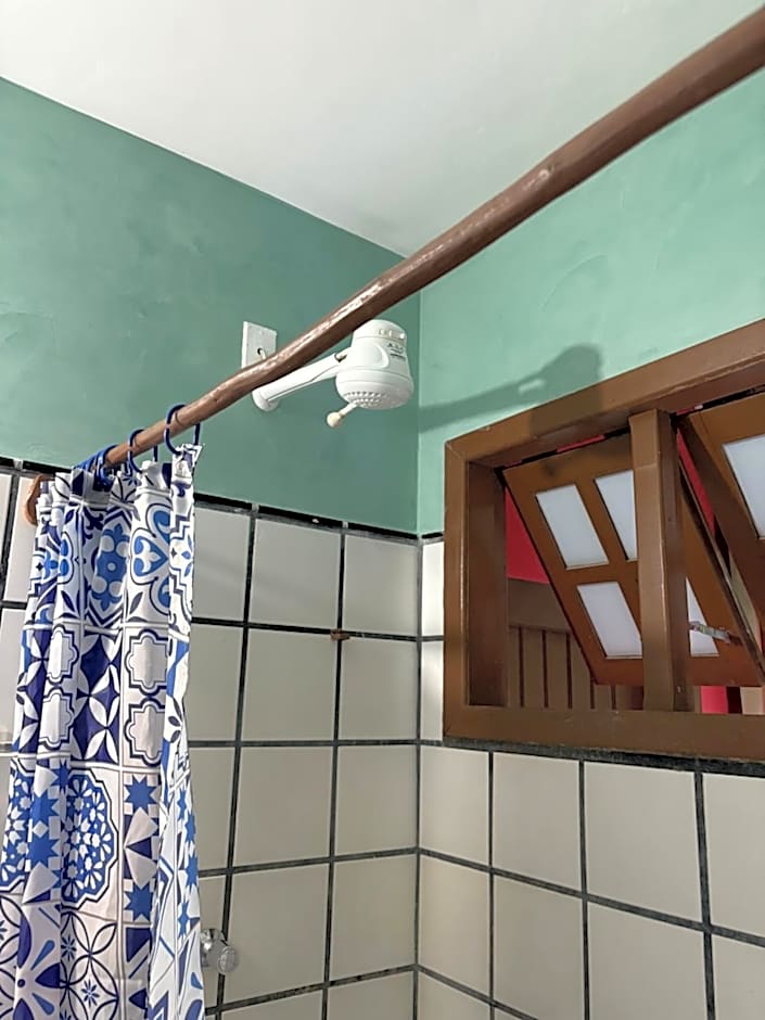 Novos Baianos Hostel e Pousada