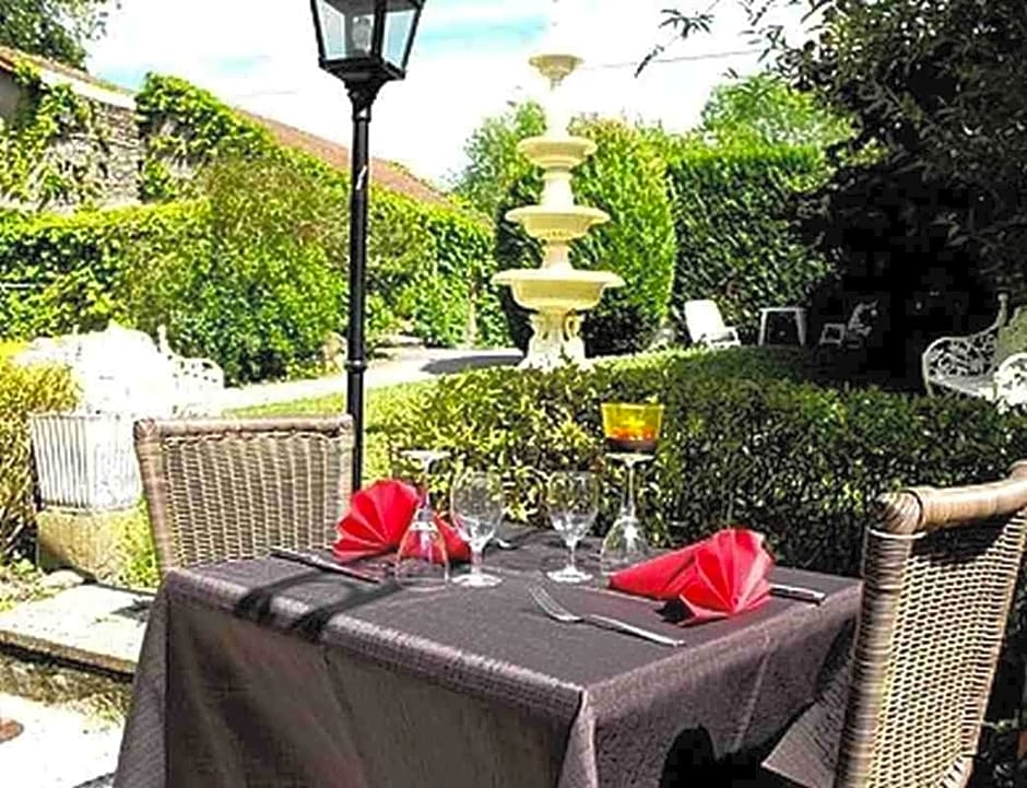 LOGIS HOTEL LES CAPUCINS