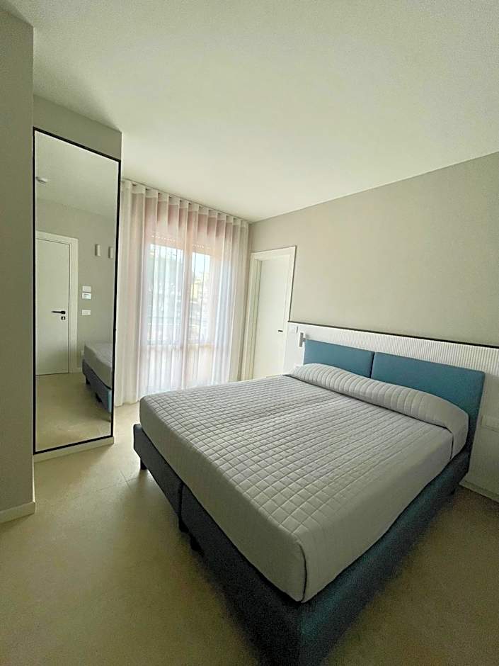 Petit Hotel