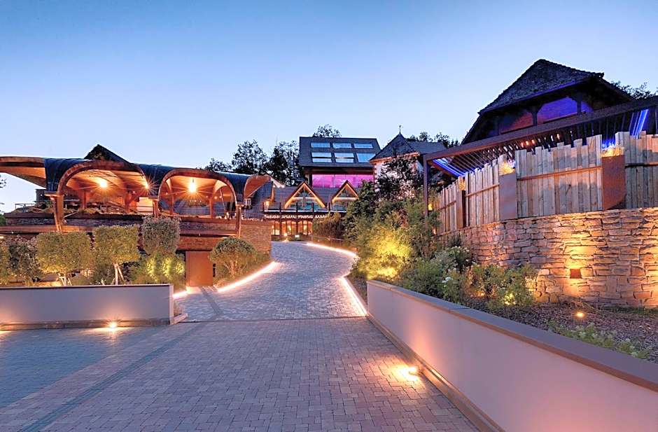 LA CHENEAUDIERE - Hotel Spa - Relais & Chateaux