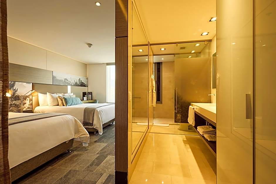 EK Hotel By Preferred Hotels Group