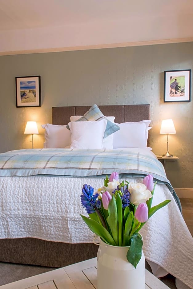 April House Weybridge - Boutique Guesthouse