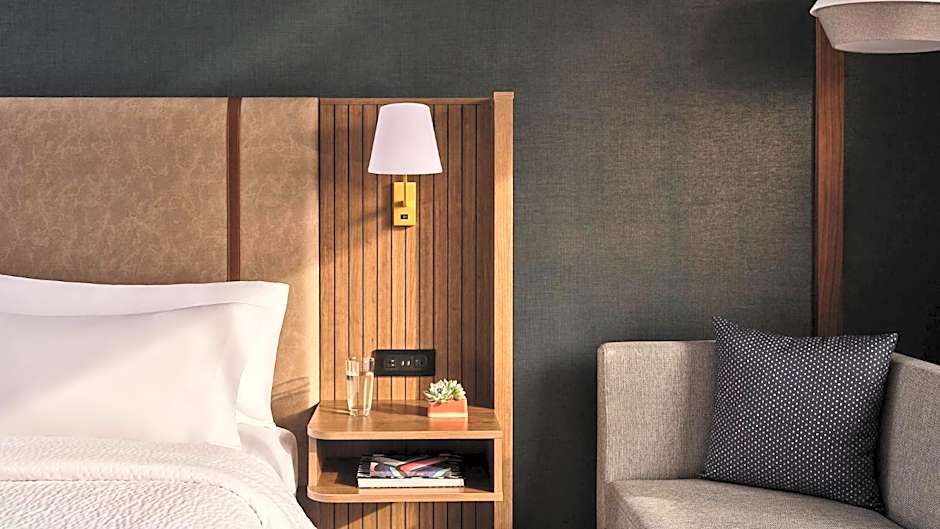 Holiday Inn Hotel And Suites Monterey Park Los Angeles By IHG