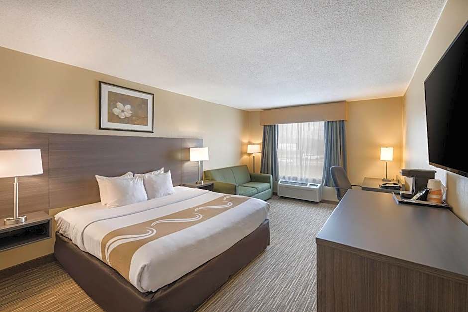 Quality Inn & Suites Fishkill South near I-84