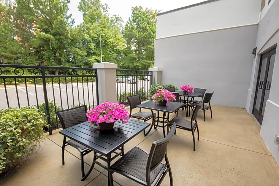 Holiday Inn & Suites Raleigh Cary, an IHG Hotel