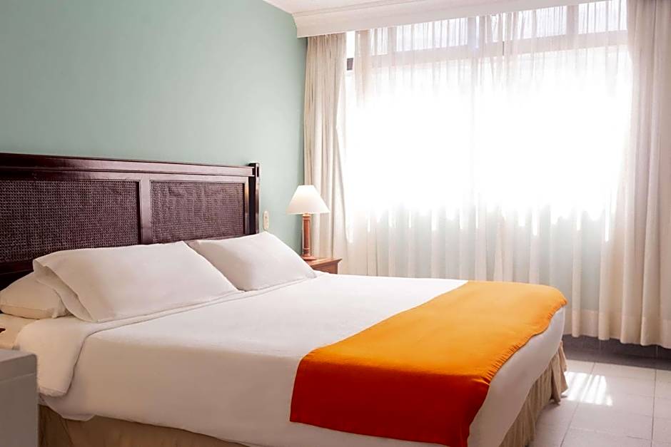 Hotel Faranda Express Puerta Del Sol Barranquilla, A Member of Radisson Individuals
