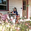 Summerlands - Country Luxe