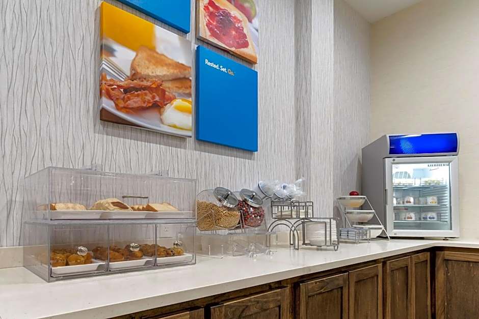 Comfort Suites Paducah Mall Area