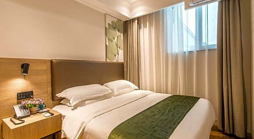 GreenTree Inn Suzhou Railway Station South Square Humble Administrator's Garden Business Hotel
