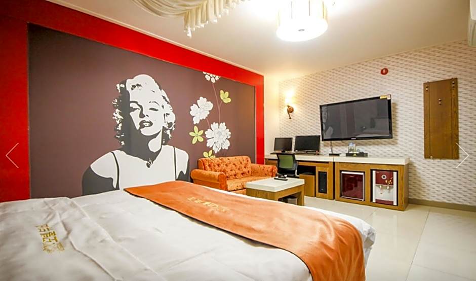 Beauty Motel