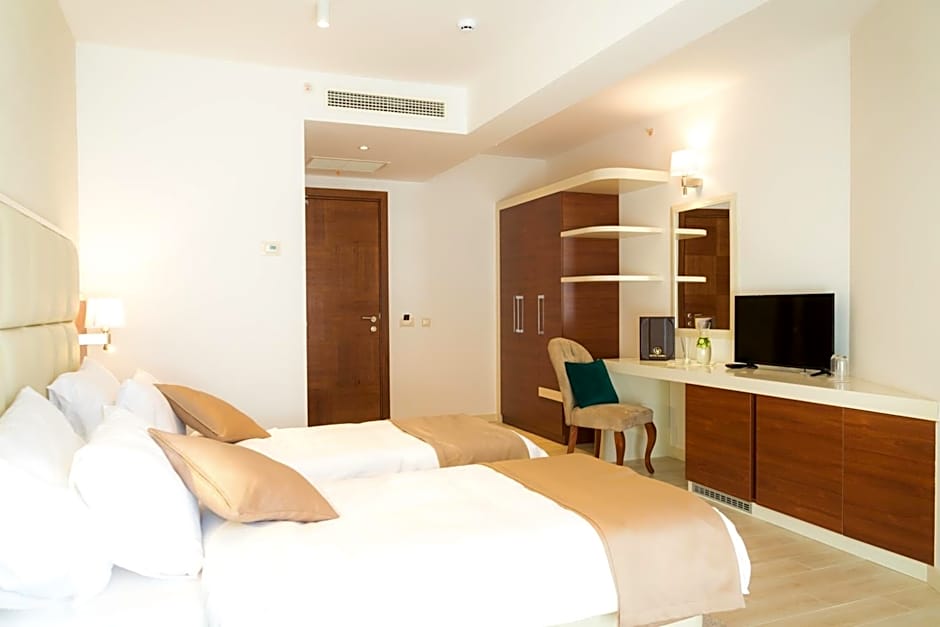 Hotel Kadmo by Aycon