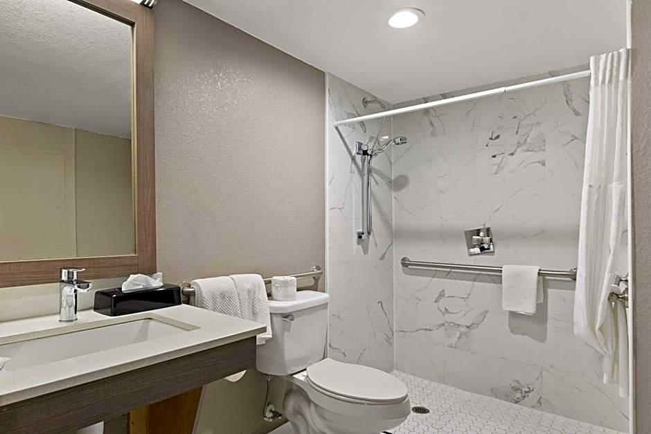 Quality Suites Wildwood - The Villages